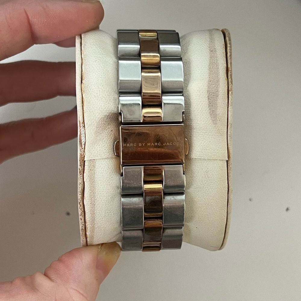 MARC by Marc Jacobs
Blade Two-Tone Watch, Stainless Steel/Rose Golden - Picture 7 of 7